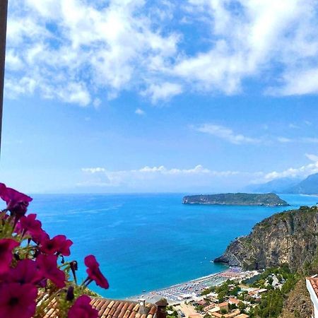 La Casa Nel Borgo Bed & Breakfast Сан Никола Арчела Екстериор снимка
