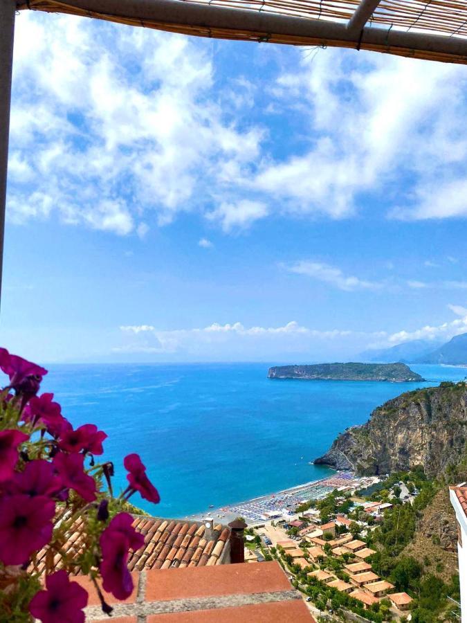 La Casa Nel Borgo Bed & Breakfast Сан Никола Арчела Екстериор снимка