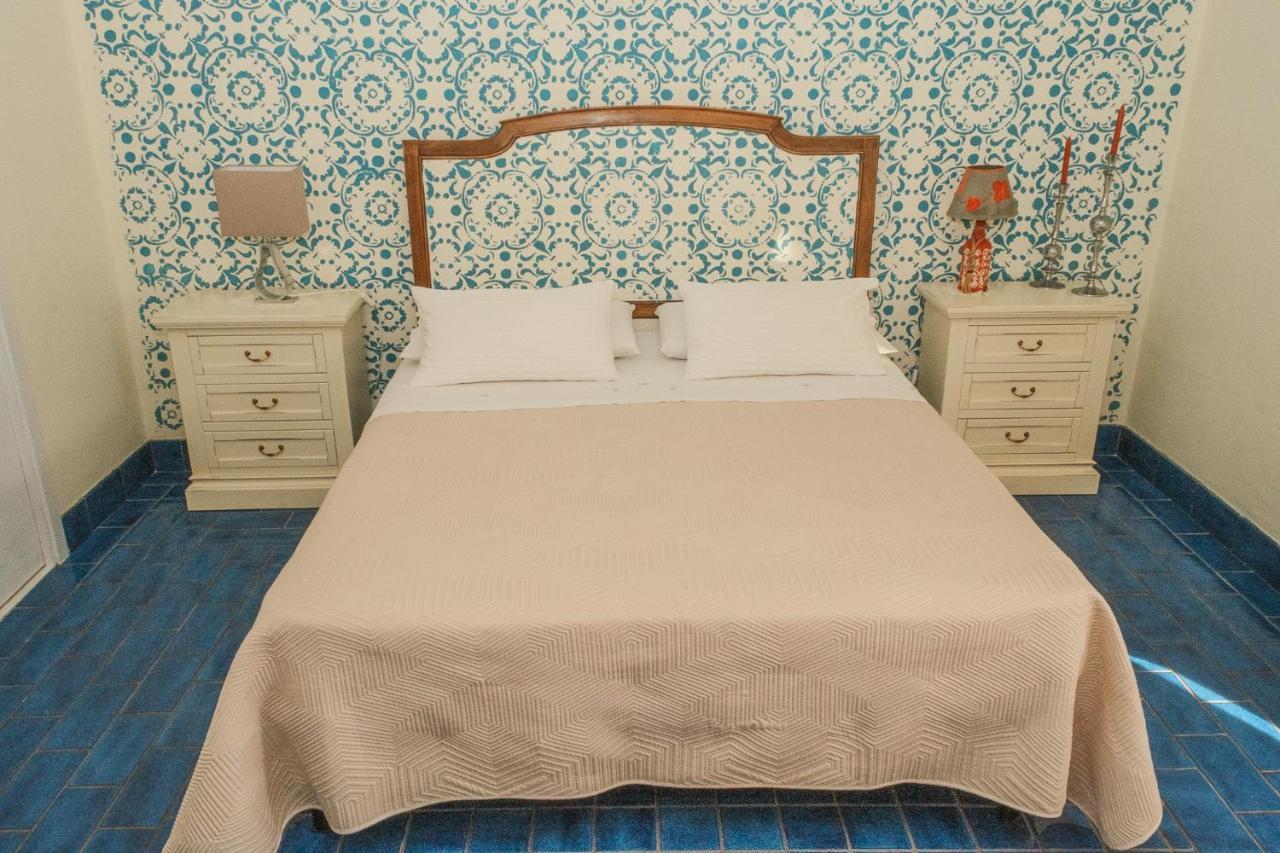 La Casa Nel Borgo Bed & Breakfast Сан Никола Арчела Екстериор снимка